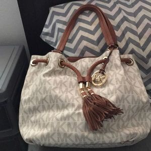 michael kors bag
